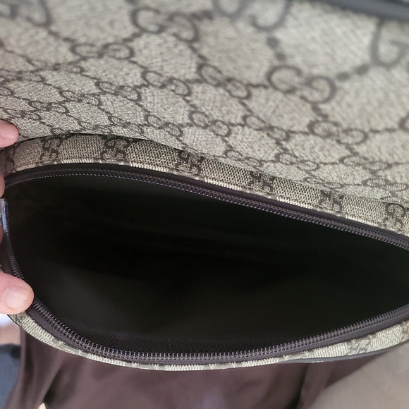 (SOLD)Authentic Gucci backpack/trolley carry on bag - Picture 16 of 16